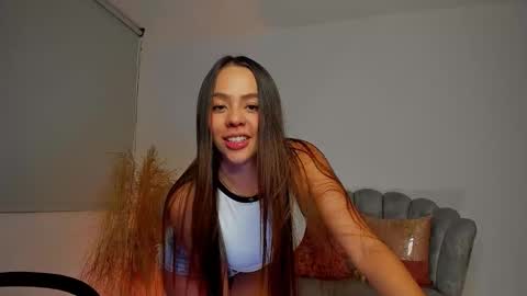 Kamila Monroe online show from February 5, 2026, 6:07 am