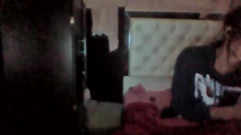 Snapshot of kamilathopsom chatting on January 4, 2025, 12:59 pm CAMILA SANTAMARIA online show from January 4, 2025, 12:59 pm