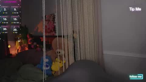 kamilee__xo online show from September 15, 2025, 6:41 pm