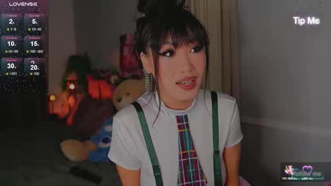kamilee__xo online show from October 9, 2025, 6:39 pm