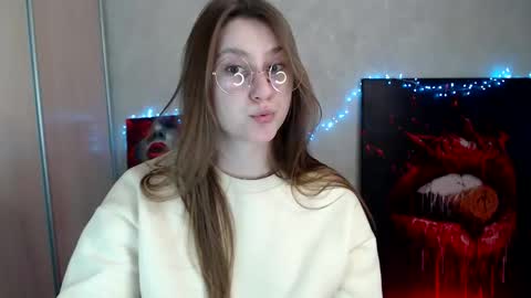Snapshot of kamilla_love_ chatting on March 30, 2026, 12:17 pm kamilla_love_ online show from March 30, 2026, 12:17 pm