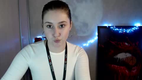 Snapshot of kamilla_love_ chatting on April 16, 2026, 12:17 pm kamilla_love_ online show from April 16, 2026, 12:17 pm
