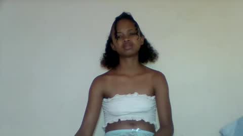 kamillah69 online show from January 7, 2026, 8:06 am