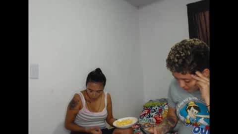 Snapshot of kammy_cami chatting on April 17, 2026, 12:30 pm kammy y camila online show from April 17, 2026, 12:30 pm