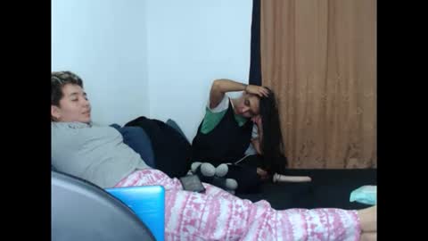 Snapshot of kammy_cami chatting on April 21, 2026, 2:56 pm kammy y camila online show from April 21, 2026, 2:56 pm