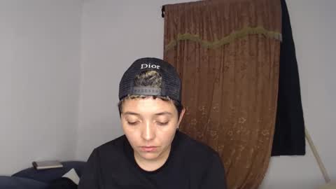 Snapshot of kammy_cami chatting on April 30, 2026, 11:53 pm kammy y camila online show from April 30, 2026, 11:53 pm