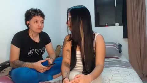 Snapshot of kammy_cami chatting on May 3, 2026, 11:55 pm kammy y camila online show from May 3, 2026, 11:55 pm