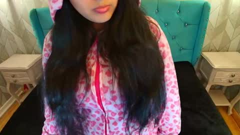 kamylabiker online show from May 23, 2026, 3:23 am
