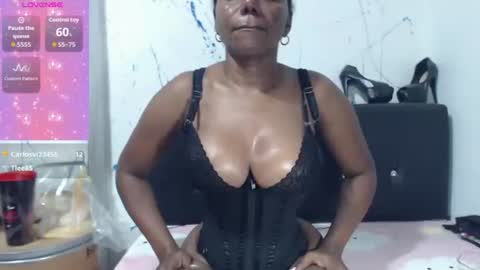 Paola online show from April 30, 2026, 8:57 pm