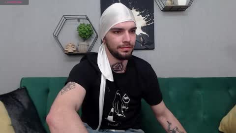 Snapshot of kanehunter chatting on April 15, 2026, 7:58 pm Kane online show from April 15, 2026, 7:58 pm