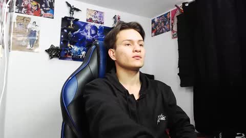 Snapshot of kanekixxxhot chatting on October 6, 2025, 12:57 pm andres online show from October 6, 2025, 12:57 pm