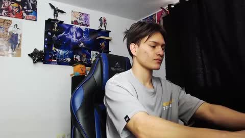 Snapshot of kanekixxxhot chatting on October 13, 2025, 12:38 pm andres online show from October 13, 2025, 12:38 pm