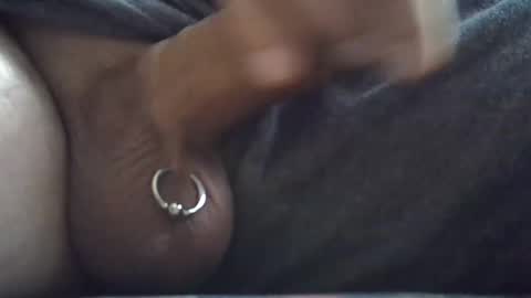 Snapshot of kangarooh66 chatting on January 17, 2025, 12:52 pm Kangarooh66 online show from January 17, 2025, 12:52 pm