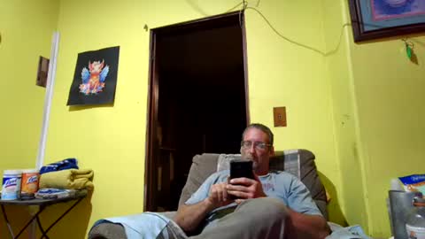 kansasfarmer1 online show from October 19, 2025, 11:38 pm