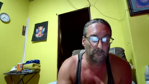 kansasfarmer1 online show from October 25, 2025, 12:18 am