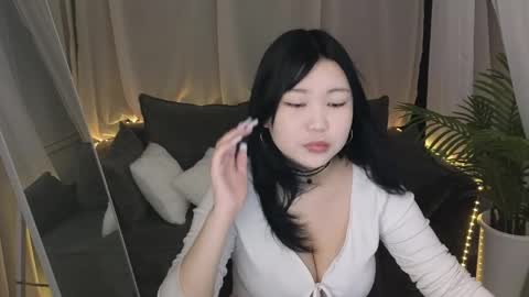 Rina online show from May 2, 2026, 1:21 am