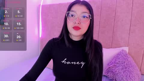 Kaori online show from December 5, 2024, 12:00 pm