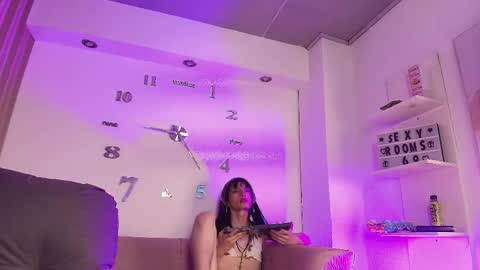 Kaoss Angel online show from April 14, 2026, 4:02 pm