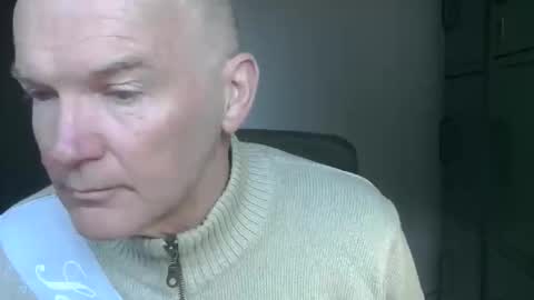 Robbie online show from March 26, 2026, 6:08 am