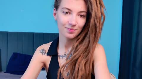 Snapshot of karatart chatting on October 31, 2025, 7:37 pm Kara online show from October 31, 2025, 7:37 pm