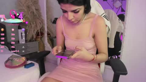 Karely online show from May 4, 2026, 2:13 pm
