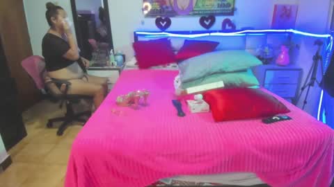 Karen online show from December 10, 2024, 3:09 am