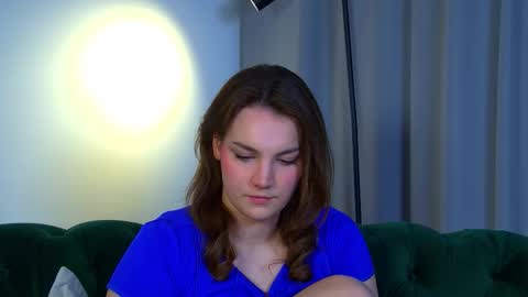 Karen online show from October 21, 2025, 6:41 pm