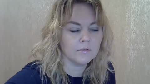 karennelsonx online show from December 5, 2024, 6:00 pm