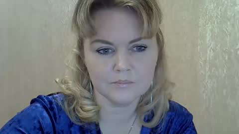 karennelsonx online show from December 6, 2024, 6:50 pm