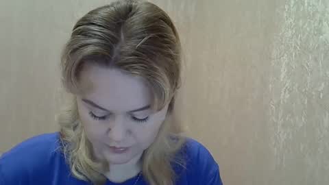 karennelsonx online show from December 10, 2024, 7:47 am