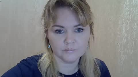 karennelsonx online show from December 13, 2024, 4:49 pm