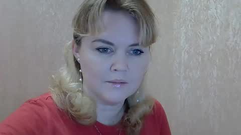 karennelsonx online show from December 15, 2024, 5:20 pm