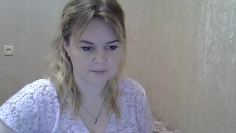 karennelsonx online show from December 17, 2024, 2:22 pm