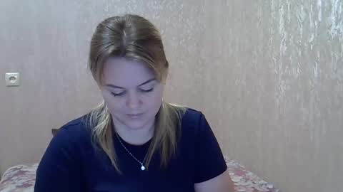 karennelsonx online show from December 24, 2024, 5:02 pm
