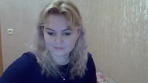 karennelsonx online show from January 5, 2025, 4:27 pm