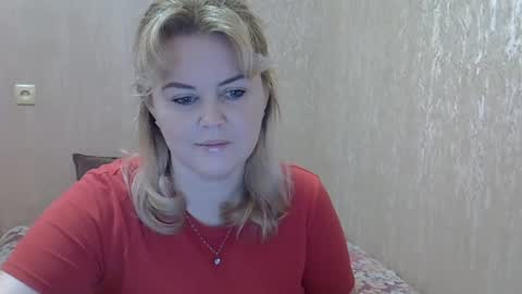 karennelsonx online show from January 9, 2025, 12:09 pm