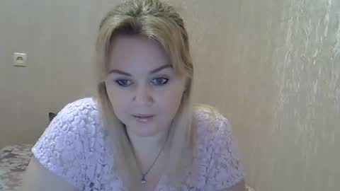 karennelsonx online show from January 19, 2025, 8:41 pm