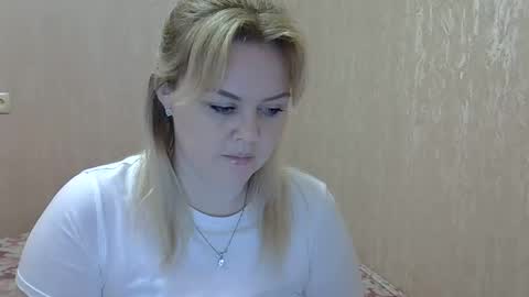 karennelsonx online show from January 21, 2025, 7:39 pm