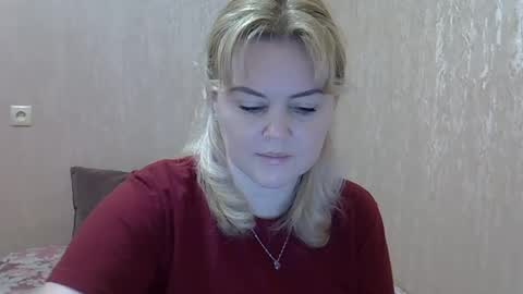 karennelsonx online show from January 22, 2025, 9:32 pm