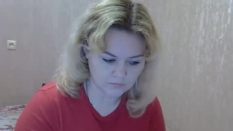 karennelsonx online show from February 22, 2025, 4:09 pm