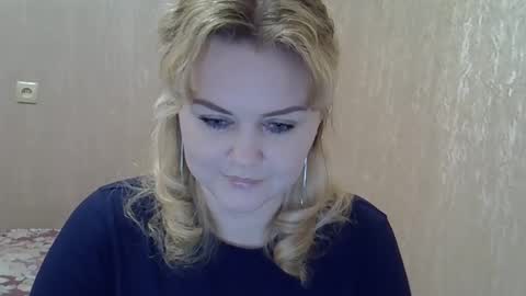 karennelsonx online show from February 23, 2025, 2:57 pm