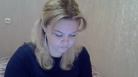 karennelsonx online show from March 9, 2025, 1:04 pm