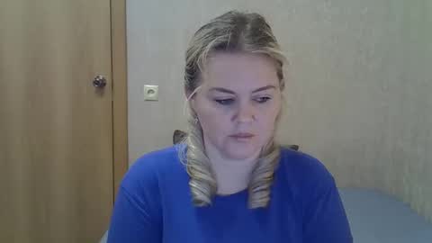 karennelsonx online show from May 7, 2026, 5:29 pm
