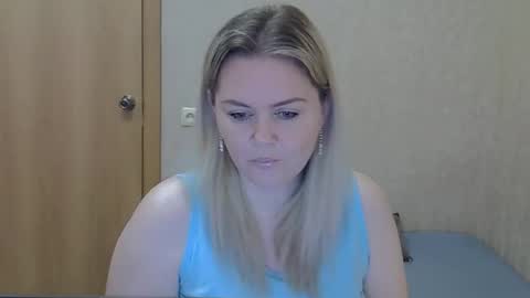 karennelsonx online show from May 12, 2026, 1:19 pm