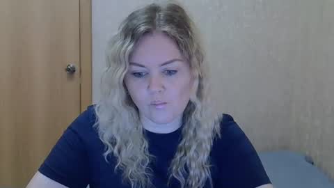 karennelsonx online show from June 16, 2026, 9:34 am