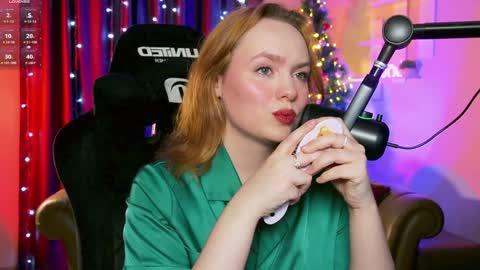 Karoline online show from December 21, 2024, 3:25 am