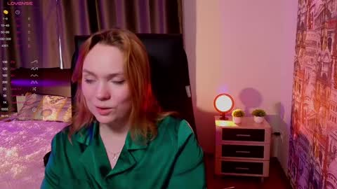 Karoline online show from January 24, 2025, 9:49 am