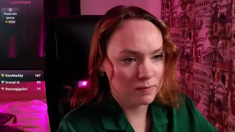 Karoline online show from March 1, 2025, 8:23 am