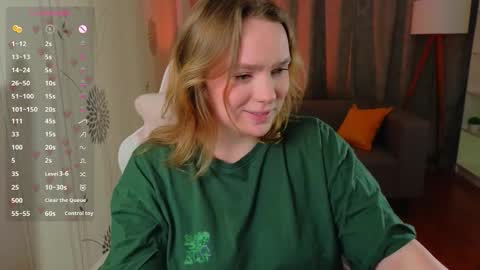 Snapshot of kari_lunna chatting on October 8, 2025, 3:48 am Karoline online show from October 8, 2025, 3:48 am