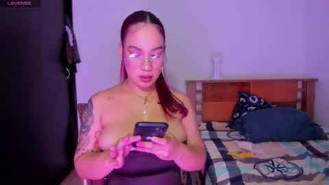 Snapshot of kari_ruiz chatting on September 9, 2025, 11:59 pm Karina online show from September 9, 2025, 11:59 pm